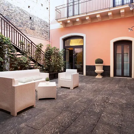 Apartamento Monolocale Sonnambula With Jacuzzi Catania